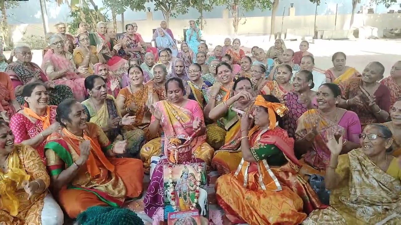 છાનો માનો છુપો છુપો કાનુડો આવ્યો