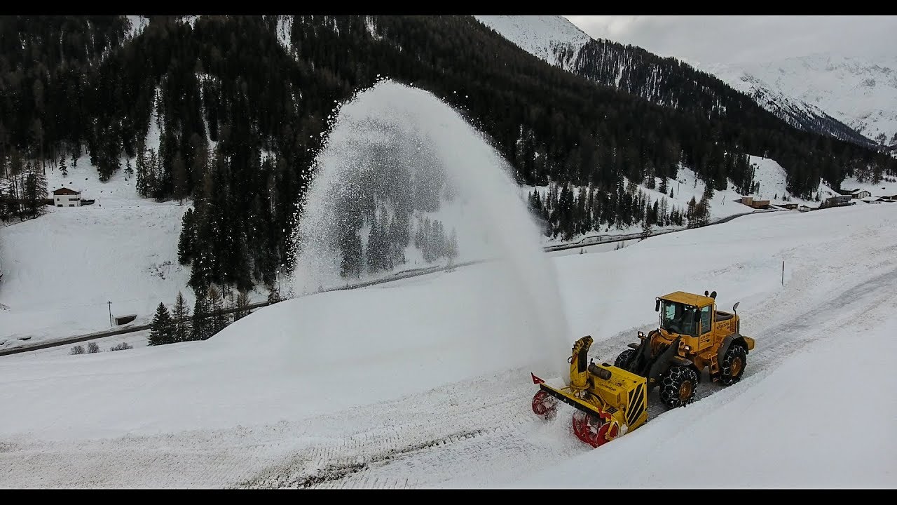 Lawine / PistenBully 600 / Radlader Volvo / Schneefräse / Schweiz / Samnaun / 4K