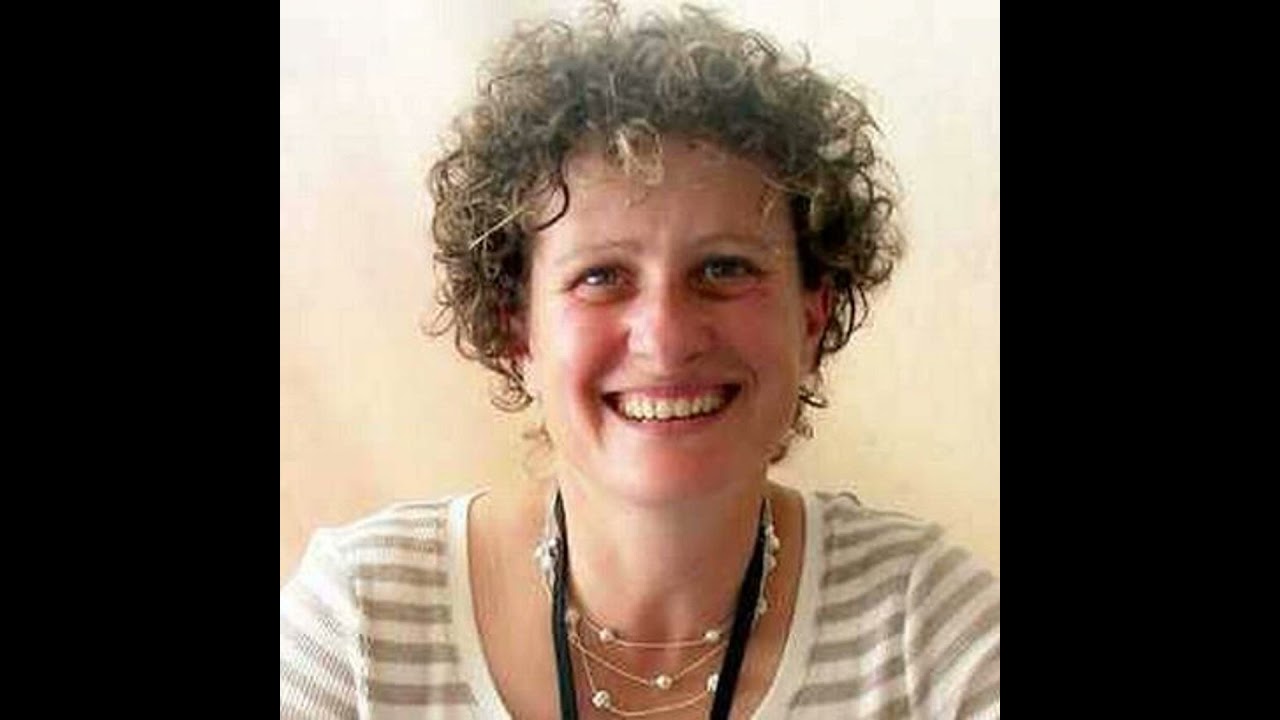 Liz Kessler talks about When the World Was Ours