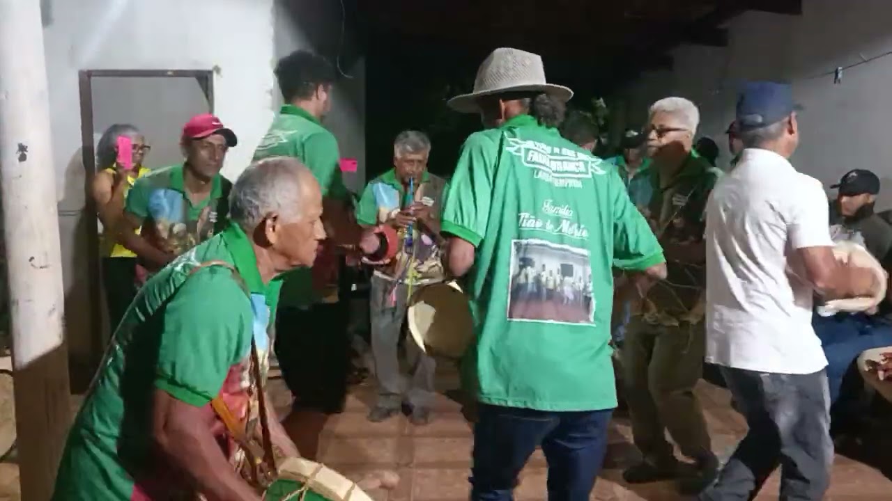 Terno Reis de Faixa Branca Tião de Murico.