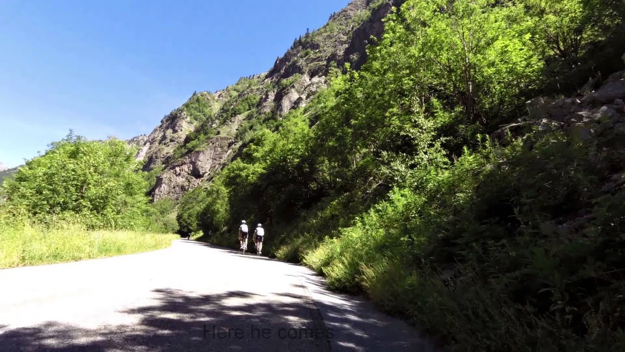 Nairo Quintana Descending the Glandon