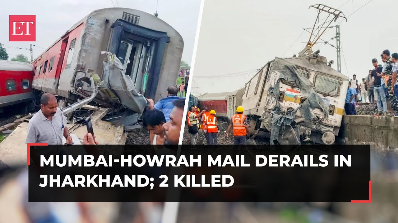 Howrah-CSMT Express train derails near Jharkhand's Chakradharpur; 2 killed, several injured