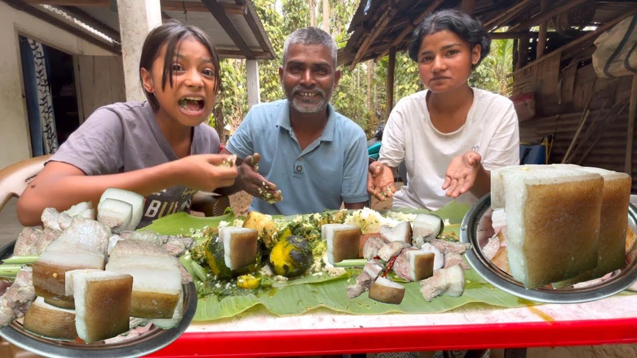 Teenon Baap Beti ka Meghalaya Village Style Pork Mukbang Video | Mukbang Vlog 