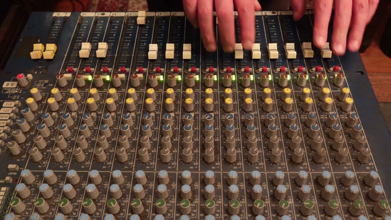DMac Burns Meet Victor Rice - Silent Dub