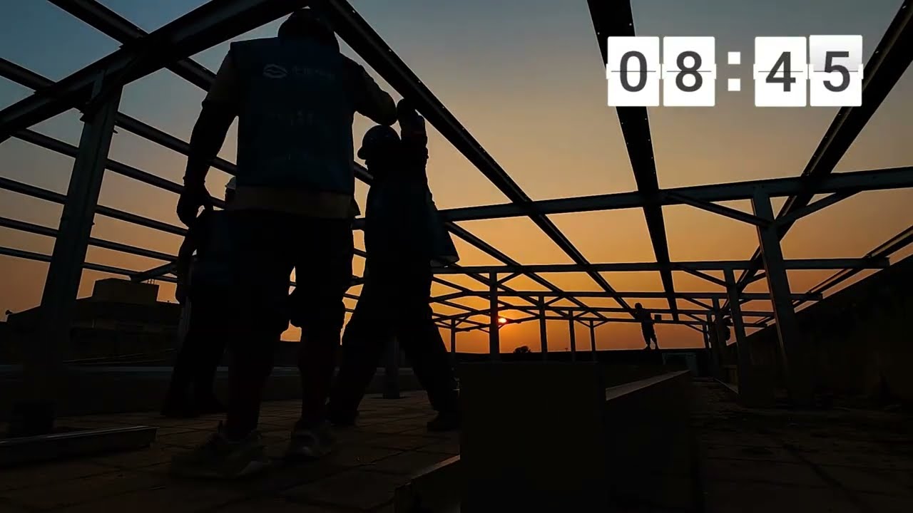 How long does it take to build a solar power plant?