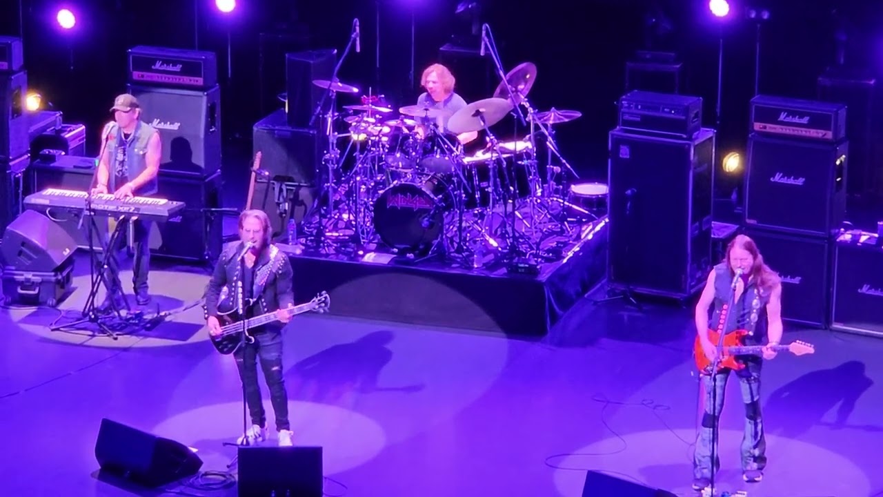 Winger - Miles Away - Live in Tokyo 2025