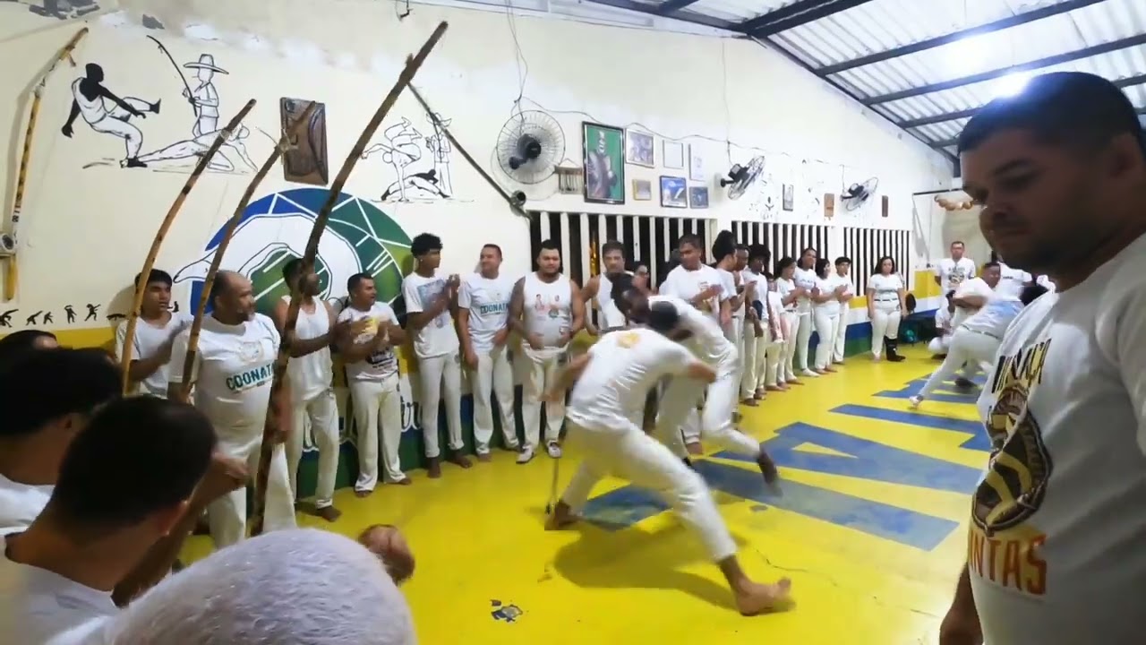 Jogo com o Professor Kakinho ( Acem Capoeira).