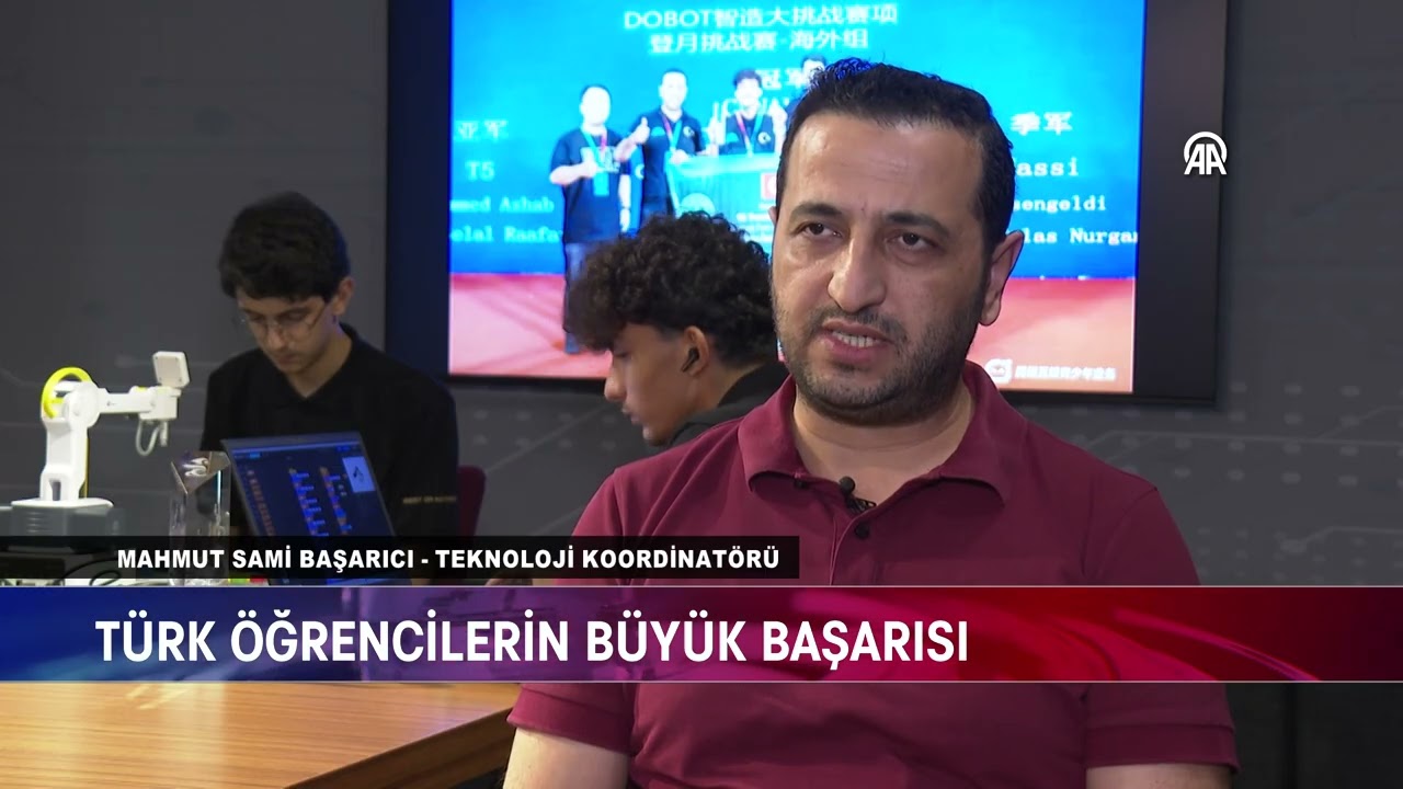 ROBOT KOL PROJESİ D&Uuml;NYA İKİNCİSİ OLDU