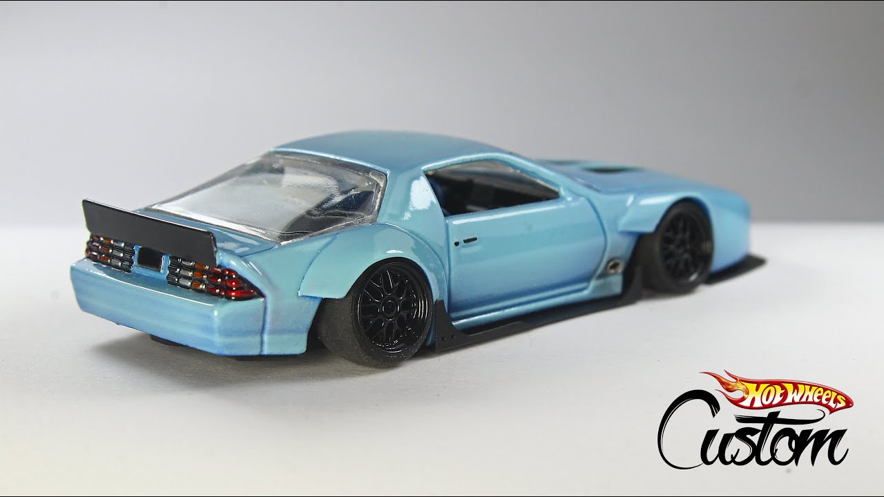 85 CAMARO IROC-Z HOTWHEELS CUSTOM
