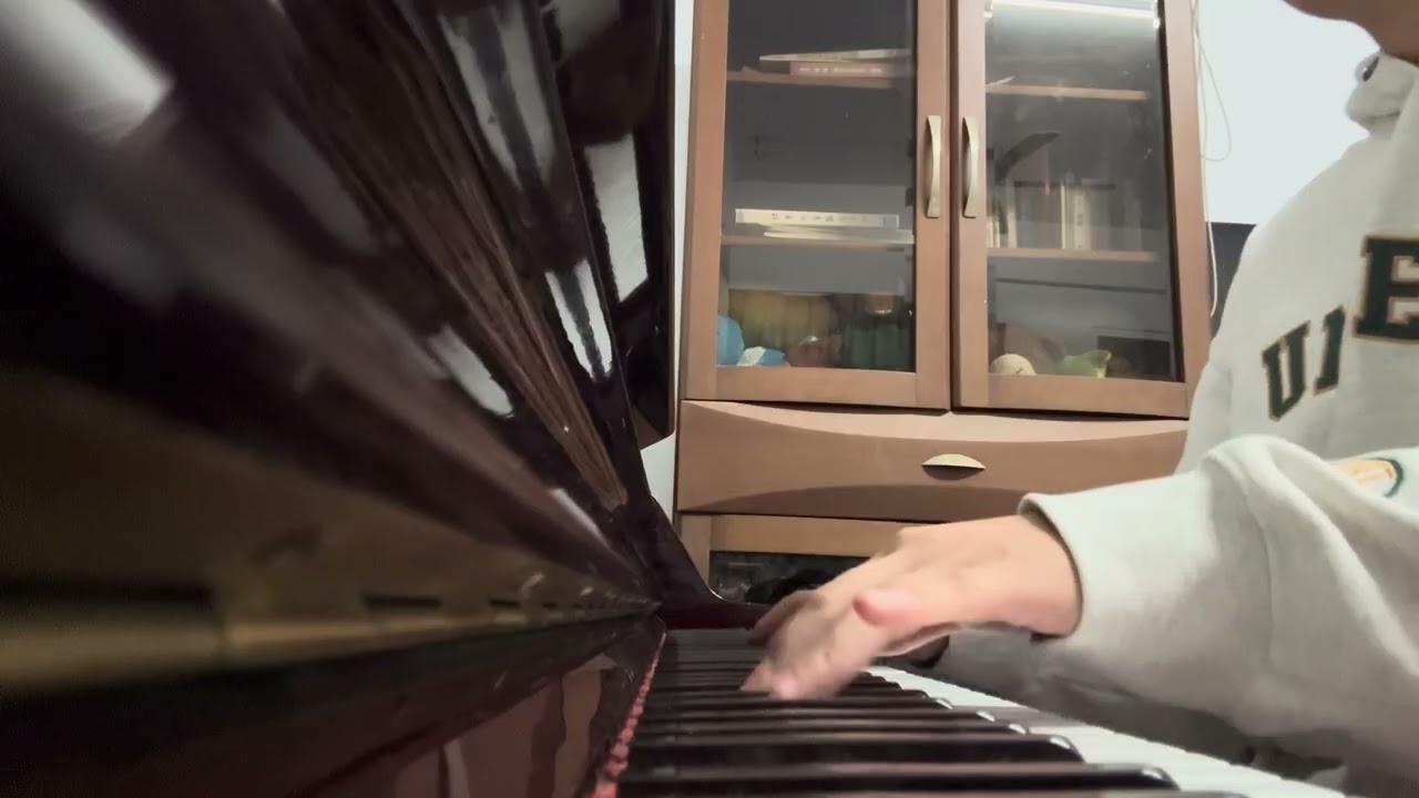 Lany- piano cover (make some mistakes)