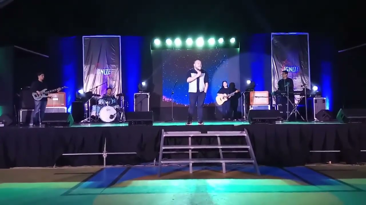 01192018 - IGNITE Worship Concert with Quest