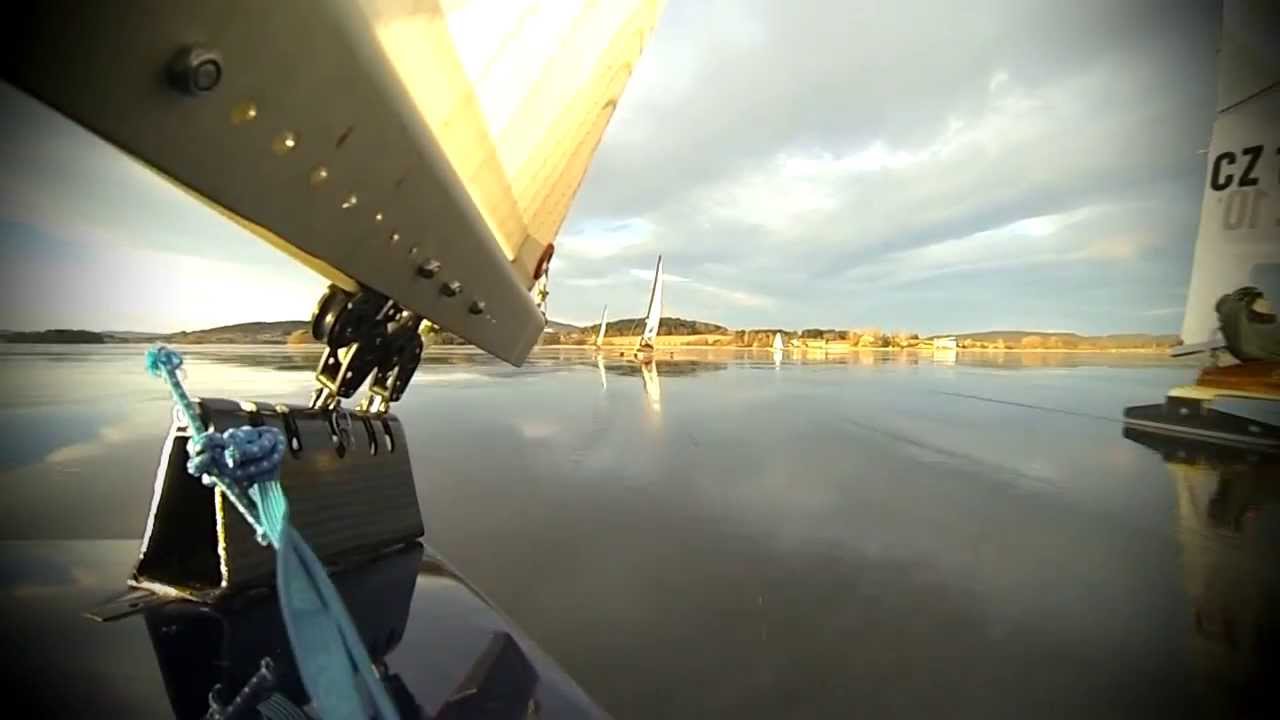 DN   Ice sailing Christmas ride on the Lipno lake