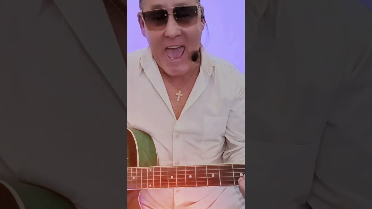 #тень_твоя_мелькает_в_пустоте #песнядлядуши