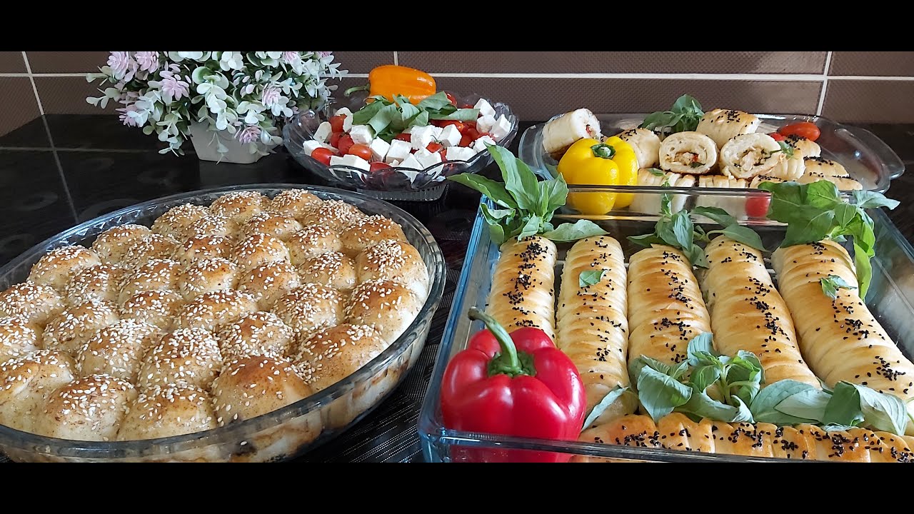 خليه النحل بحشوه الشوكلاته و فطائر الدجاج الملفوفه وراح ارويكم هدايه اجتني روعه⌚
