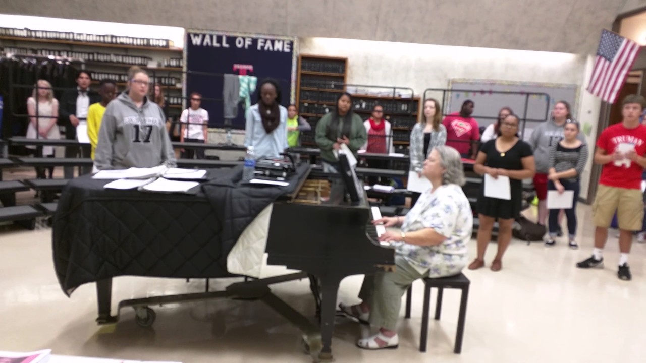 Don't Be Afraid- Truman High School Concert Choir with Charles Bruffy