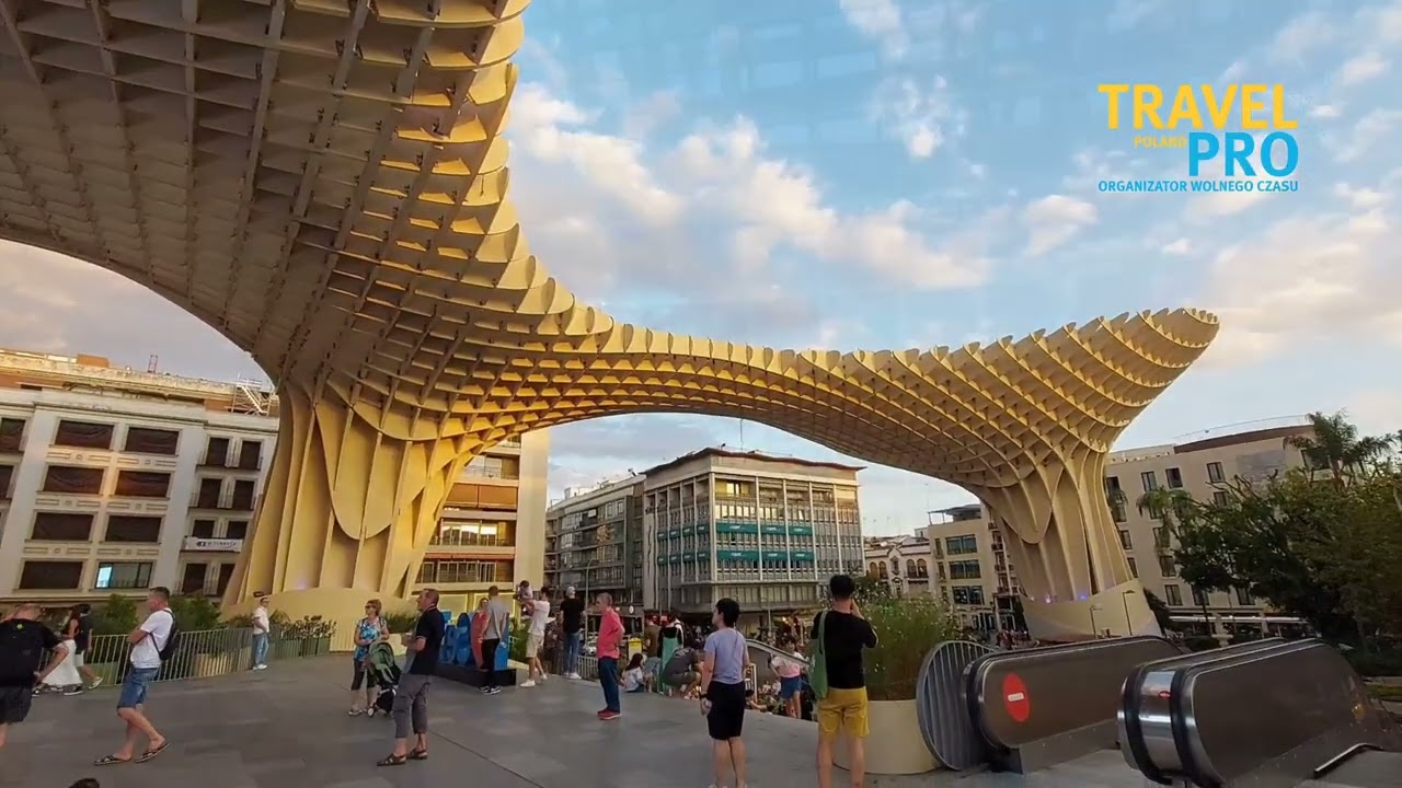 Setas de Sevilla, Setas de la Encarnaci&oacute;n, Sewilla, Spain, Hiszpania, Andaluzja, Andalusia. 4K.