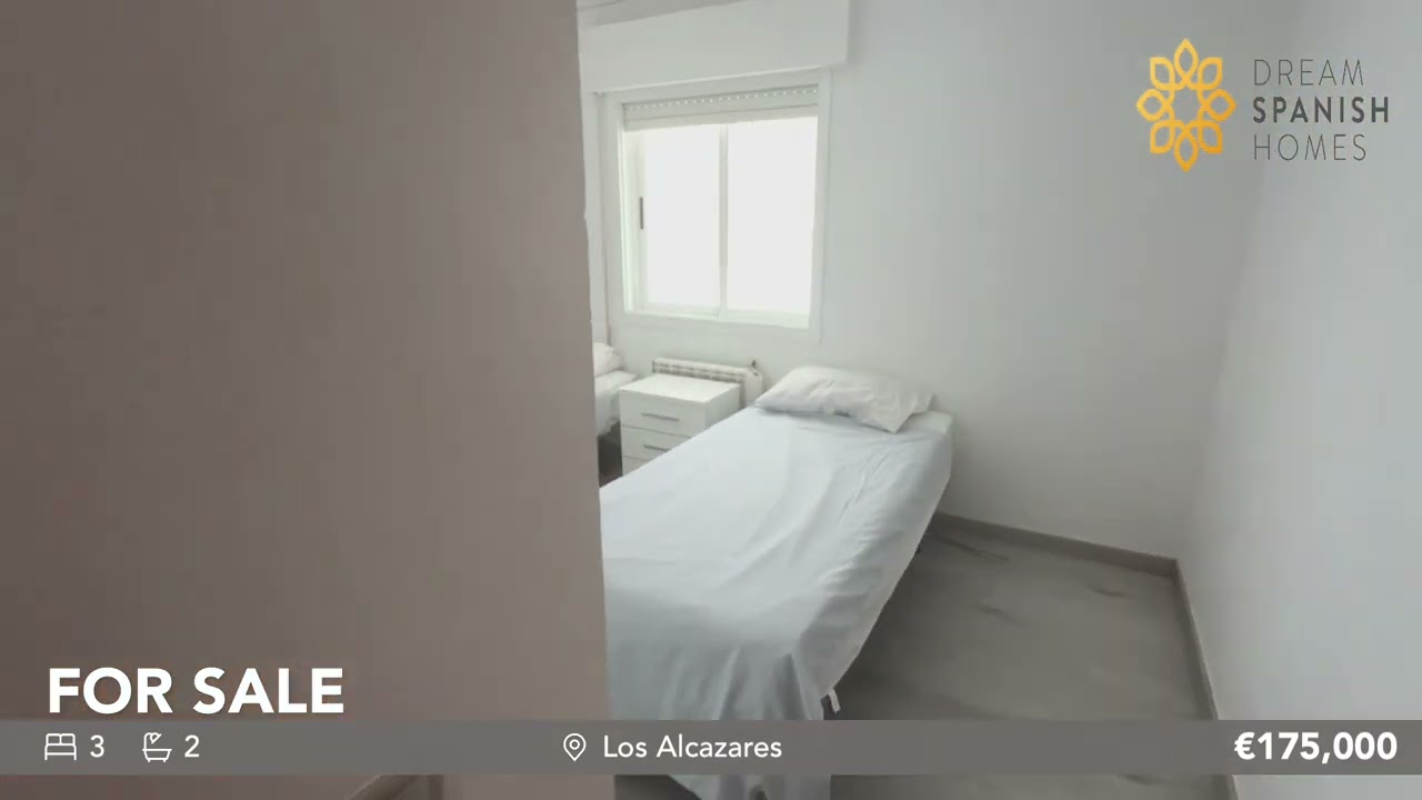 3 Bedroom 2 Bathroom Fully Furnished Bungalow in Los Alcázares - Murcia €175,000
