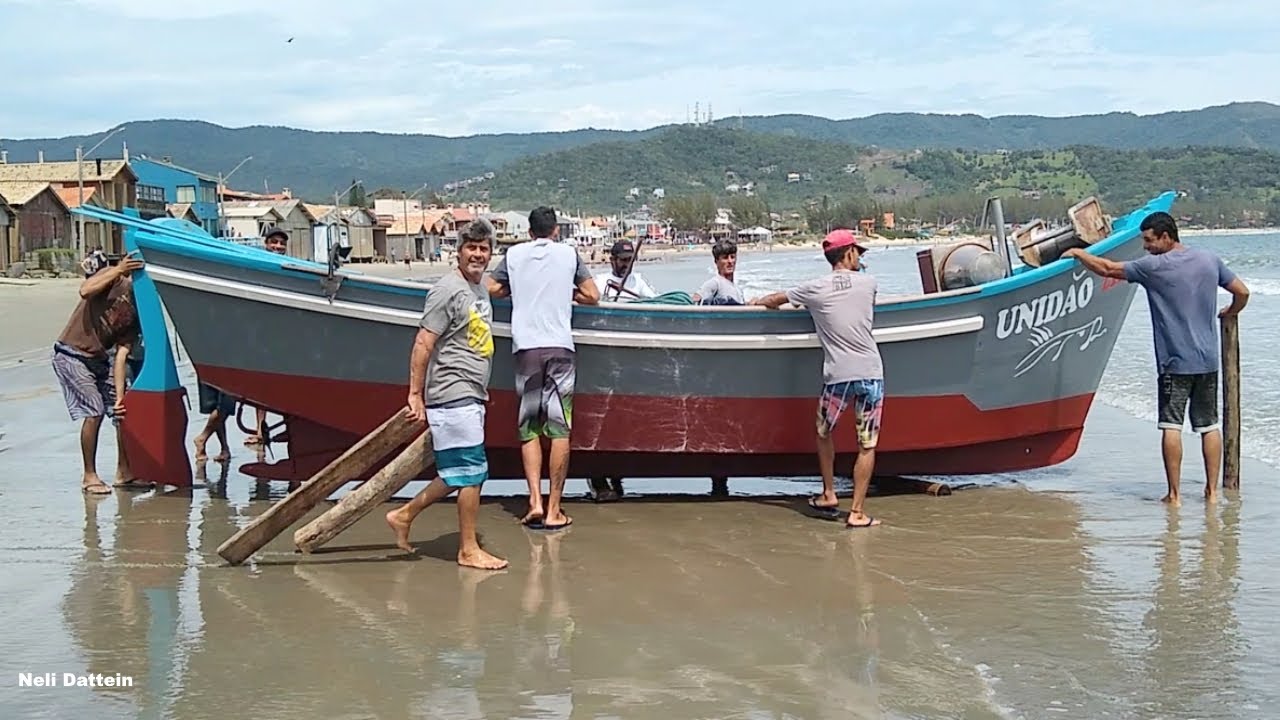 Garopaba - SC, 29/11/20, reestreia Chalupinha Unidão (Metegueli), Estreia Bote Garopeiro I (Felipe).