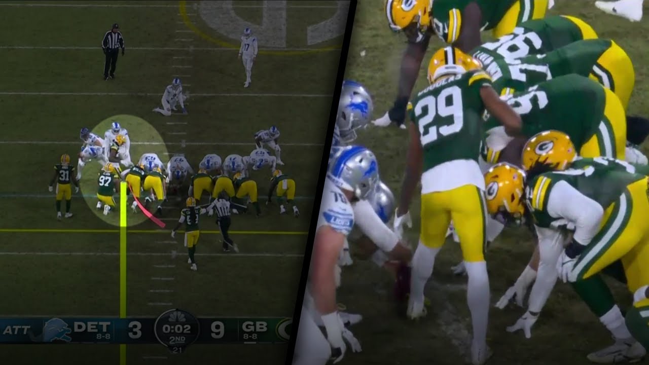 Packers Douglas Walks Down Line of Scrimmage Right Before FG Snap