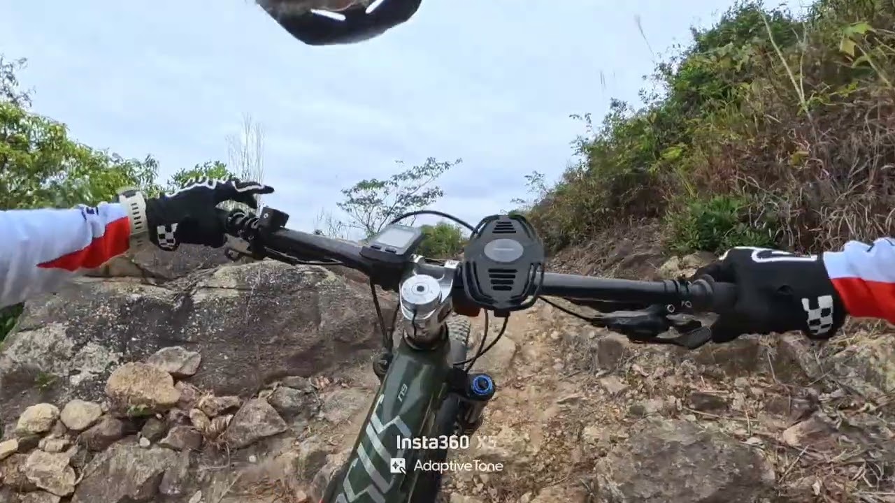 Mui wu bike park vlog 01| WAY GOING UP TO THE BIKE PARK 