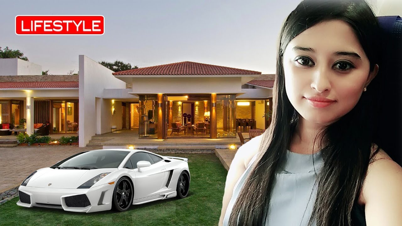 Somi Khan (Bigg Boss 12) Lifestyle, Age, Boyfriend, Family & Biography