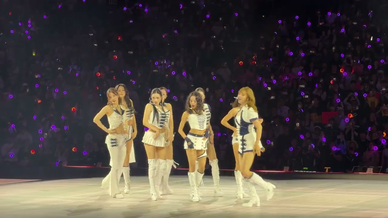 260118 TWICE @Oakland Arena 4K Fancam | Strategy