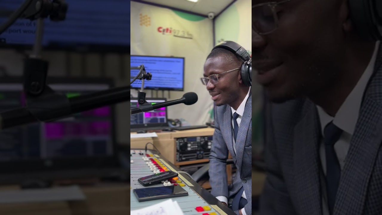 What can Ghana learn from Singapore's development approach?