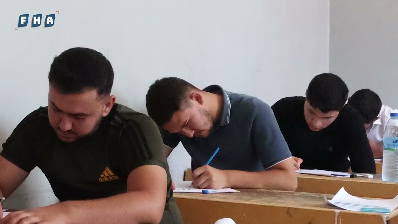 إجراء امتحان القبول لكلية الطب البشري في جامعة العلوم الصحية في مدينة الراعي بمنطقة درع الفرات
