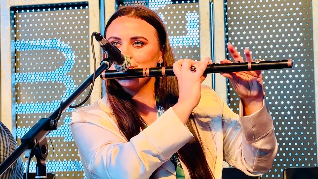 Launch of Martha Guiney’s debut CD ‘The Raven’s Call’.  Sat 25 Feb, Belfast Winter Weekend 23