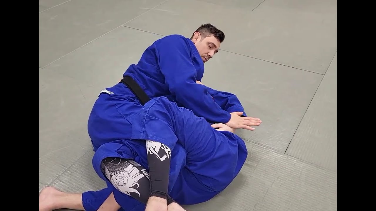 Kimura from Half Guard (top player)