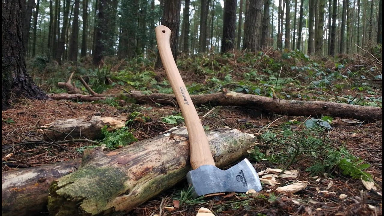 Hultafors Classic- Hunters Axe.