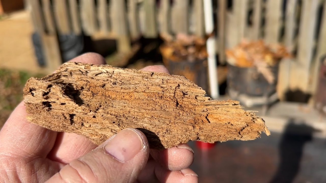 How To Flint And Steel Ignite Uncharred Punkwood