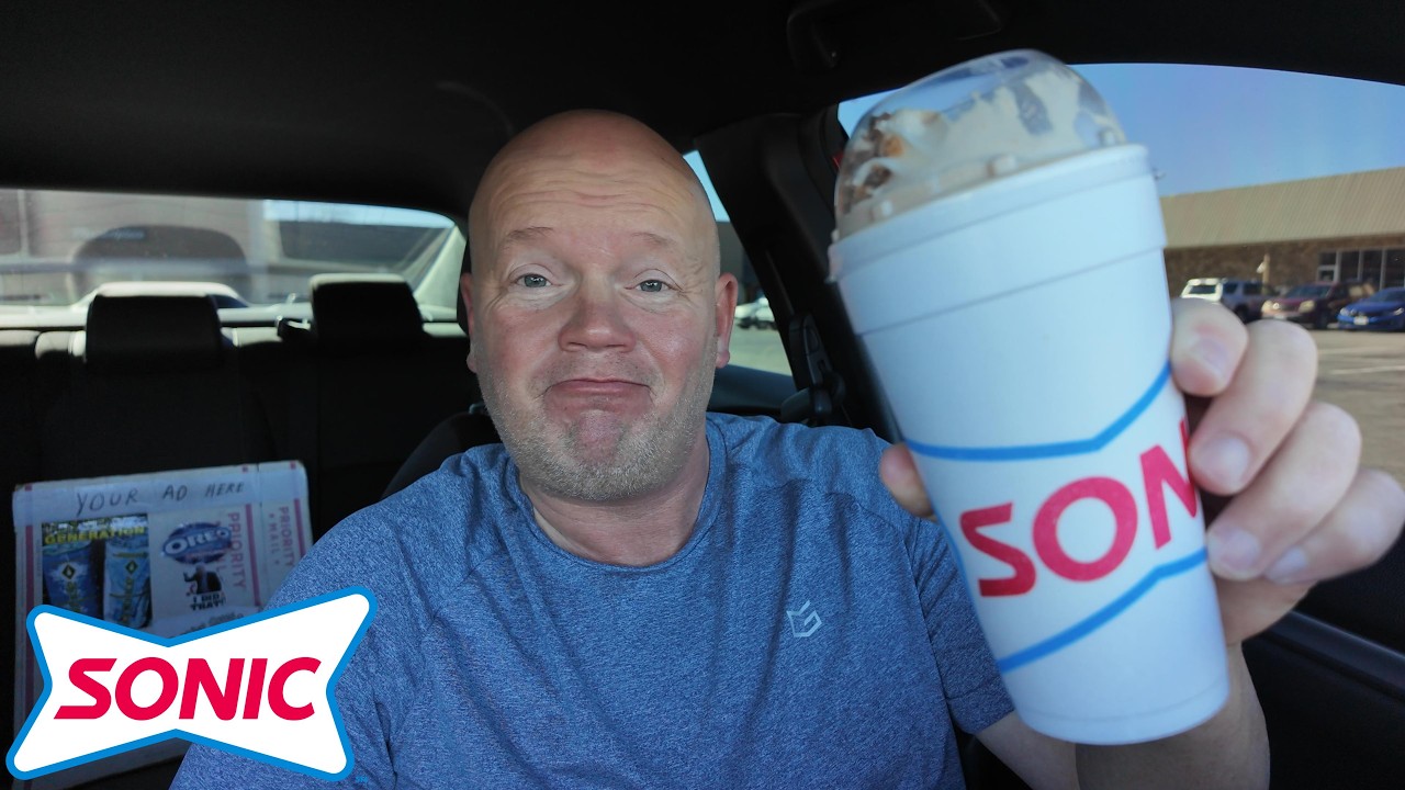 Отзыв о молочном коктейле Sonic с шоколадом, арахисовым маслом и конфетами Reese's