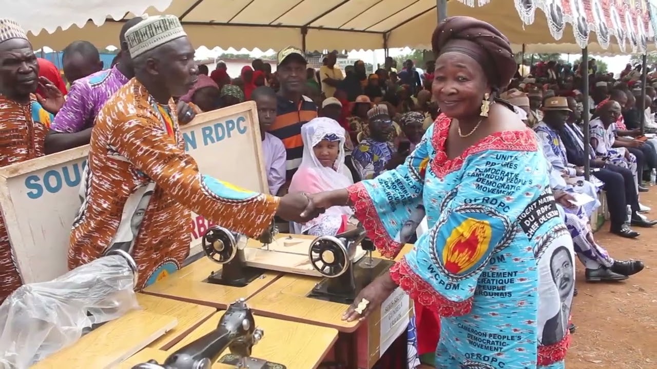 Donations to CDPM sections in Mbere