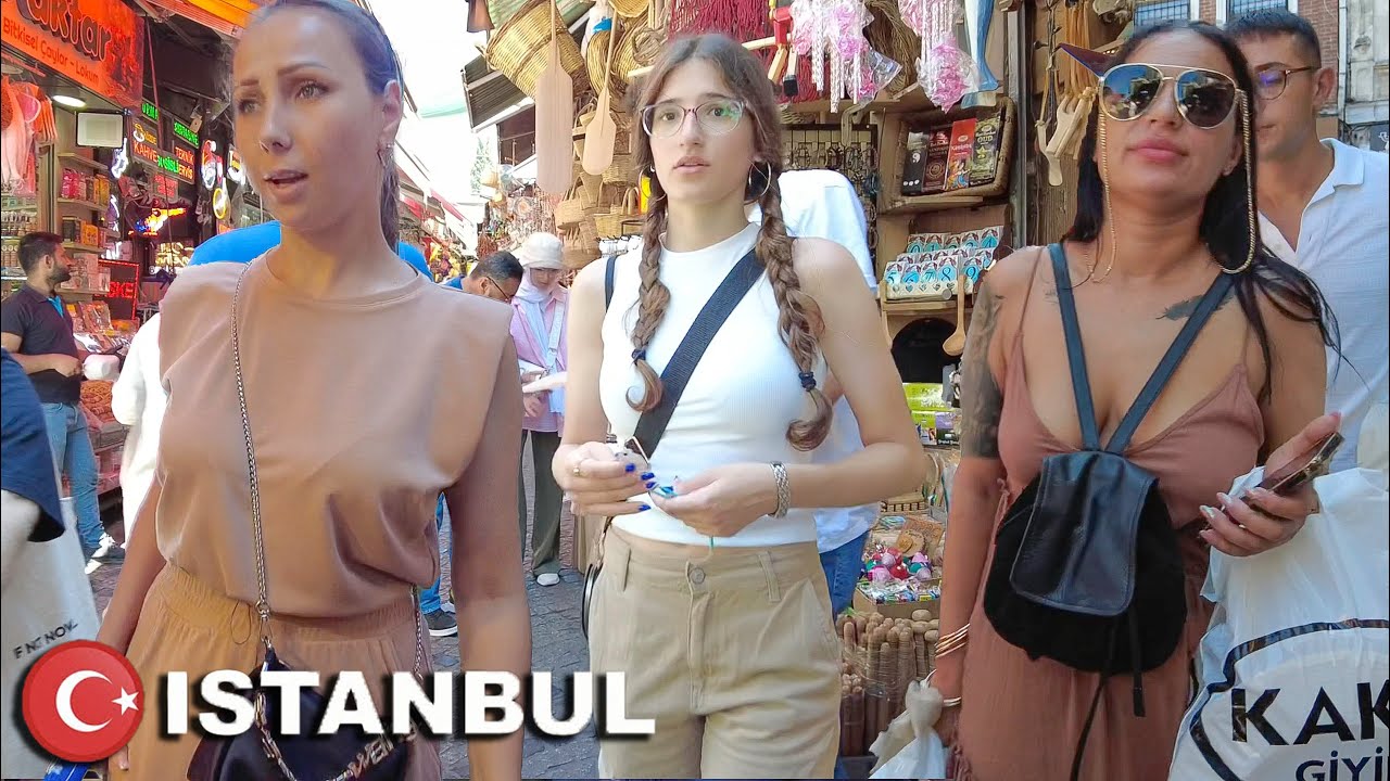 🇹🇷 Eminönü, Fatih District Istanbul Turkey | Walking Tour 2024