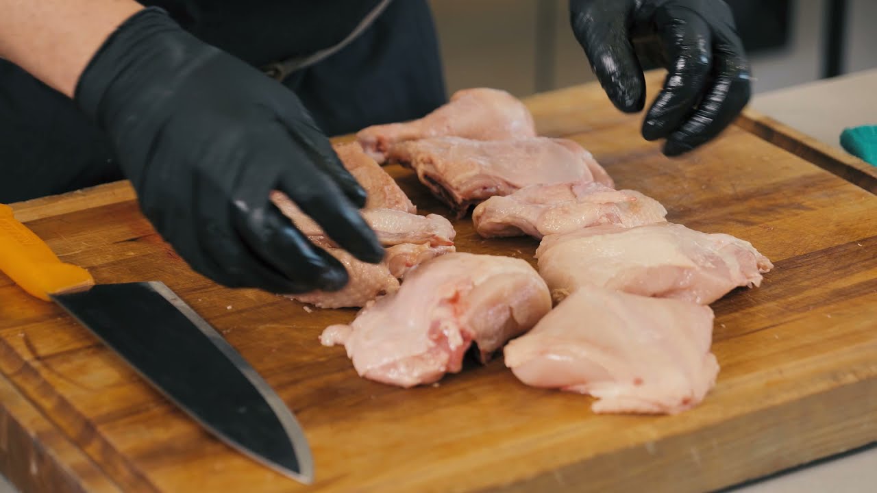 Broaster HOW-TO  |  Butchering a Chicken to 9-Cut Spec