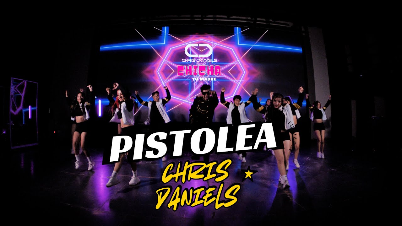 PISTOLEA &ndash; Chris Daniels | La Pistola, Juanita y El Trensito (Canci&oacute;n con historia 🇪🇨)