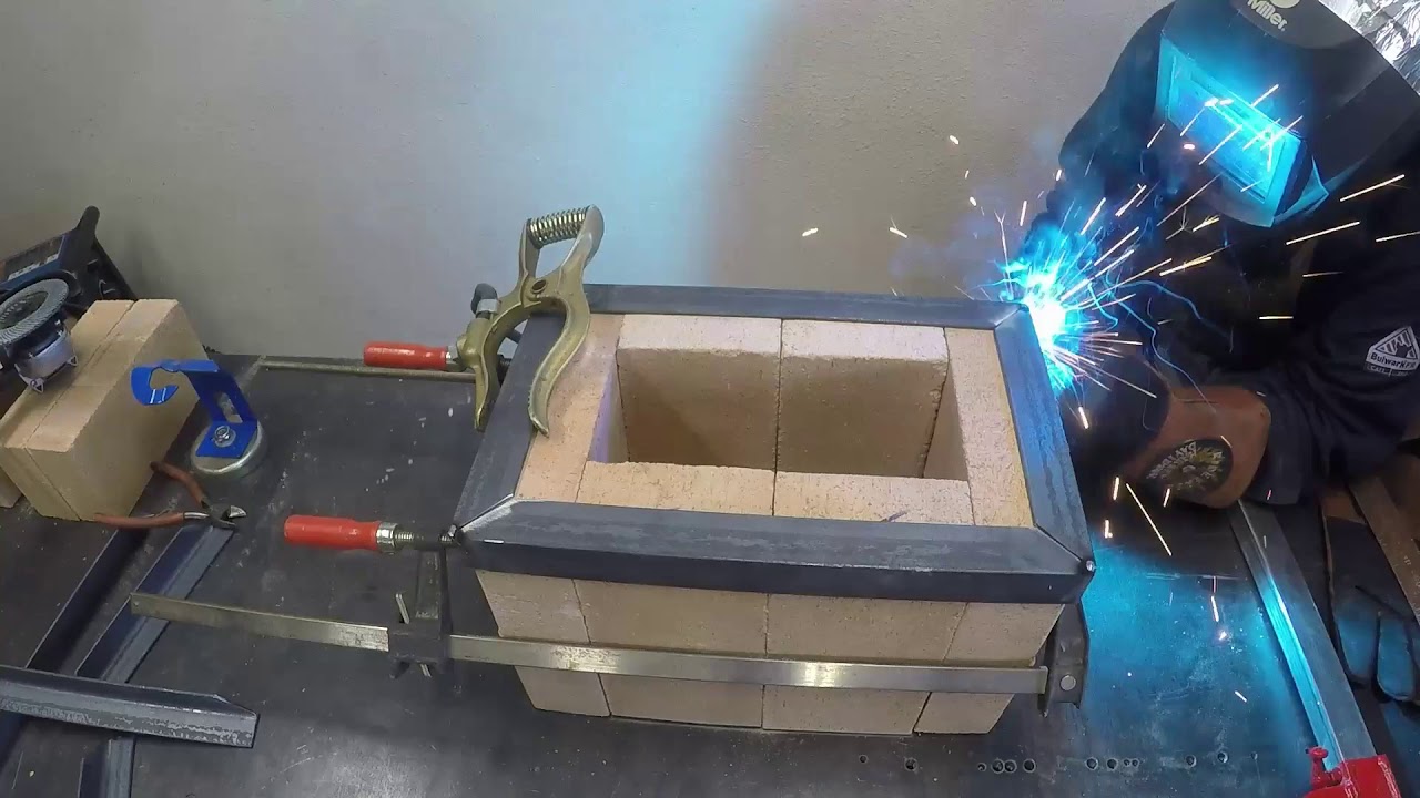 HOW TO MAKE A BLACKSMITHING PROPANE FORGE / FRAGUA A GAS SUPER ECONOMICA