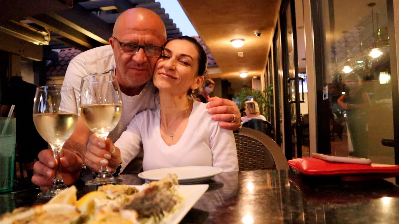 Ужин в Ресторане Sea Fresh - Ужасный Десерт - Эгине - Семейный Влог - Heghineh Vlogs in Russian