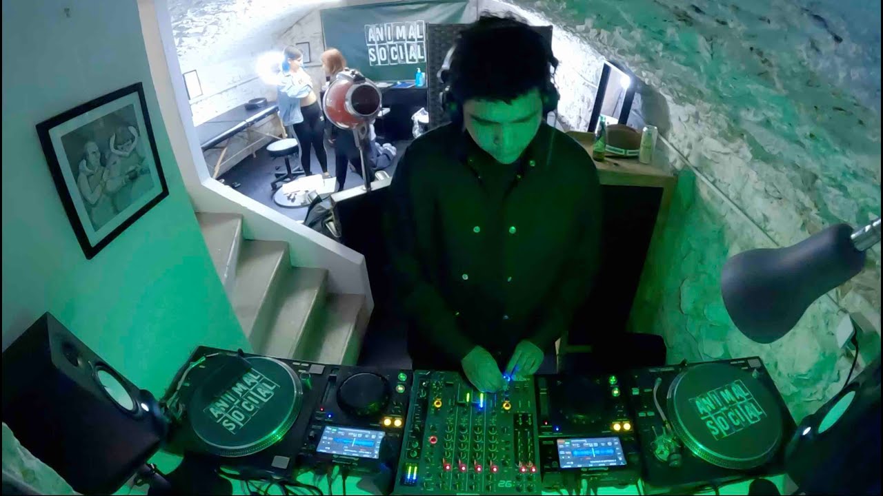 MIX (MENTAL TECHNO) : ENIRO (TRIKAR) // TATTOO : FLASH DAY // 09.04.23