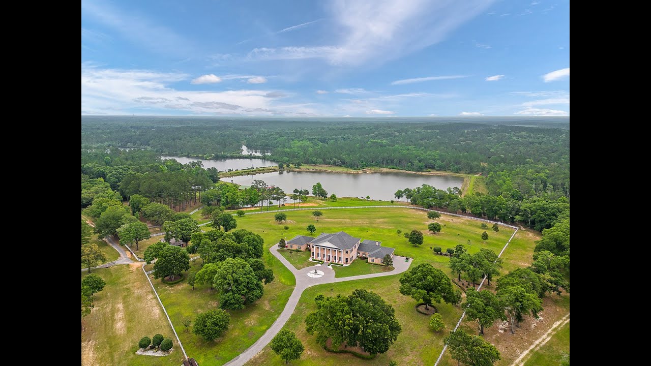 A Luxury Lakefront Estate Designed for Retreat, Entertaining & Legacy Living