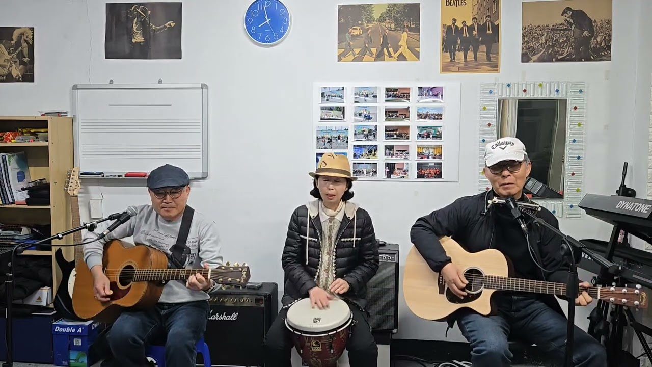 오랜만에 인사드립니다                 어느덧 봄이 왔네예 ^^                        실버마이크 접수 동영상임다  어때요?ㅎ