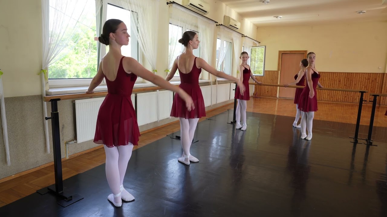 Egzamin Taniec klasyczny kl. IV 2024/2025 Amazing Dance Studio