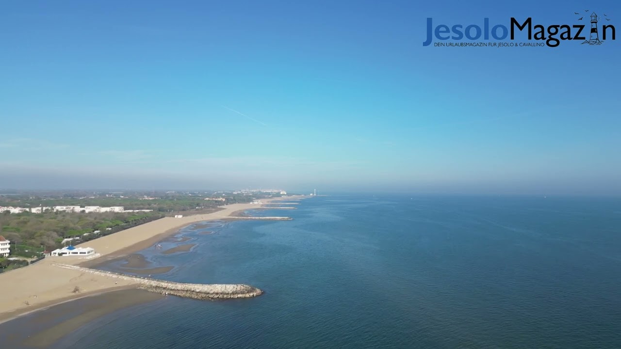 📍 Drohnenflug über den Strand von Cavallino – November 2024