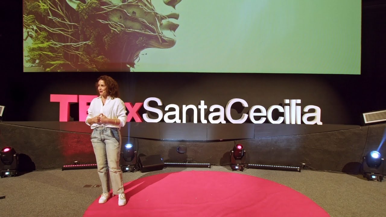 Existe amor nos negócios? | Potyra Lavor | TEDxSantaCecília
