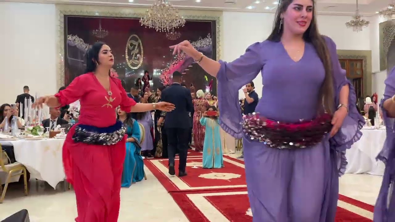 أحوزار دخل تنشط مع الشيخات 💃🏻🔥😍في عرس مكناسي أسطوري فرجة ممتعة /ahouzar meknes 2025 