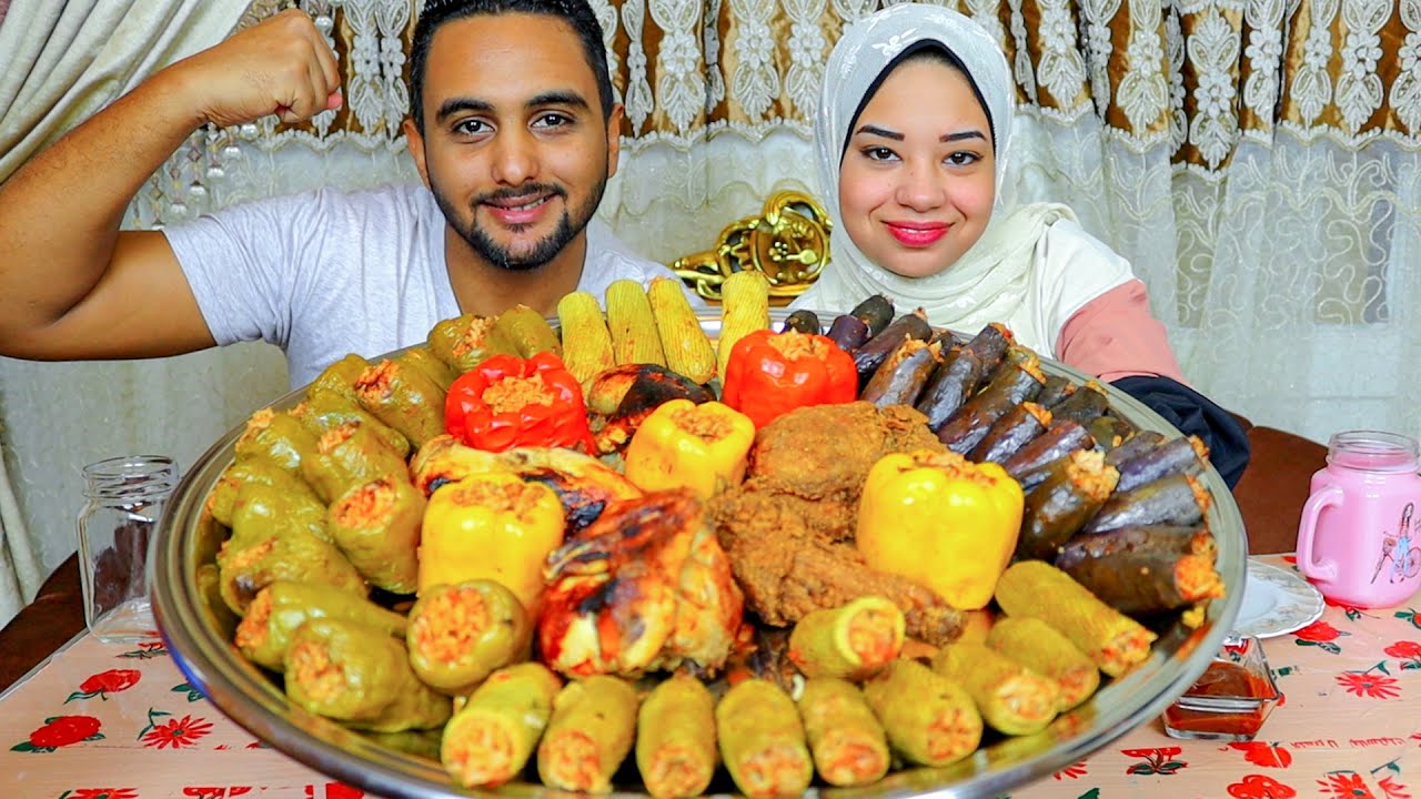تحدي الي تقدر تآكلة ادفعلك ثمنة🤑أكبر صنية محشي وفراخ مقليه ومشويه😋