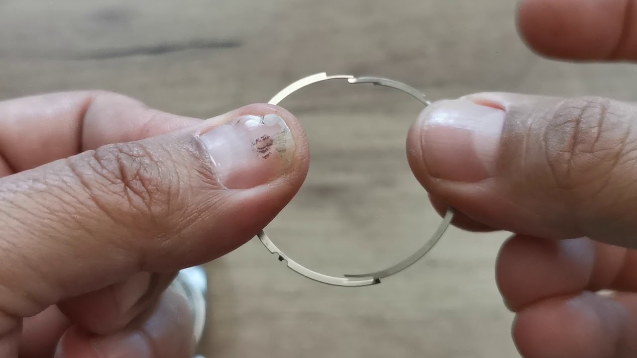 Seiko MM300 click spring replaced!