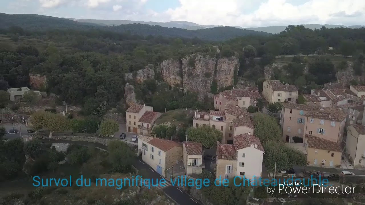 Survol de Chateaudouble