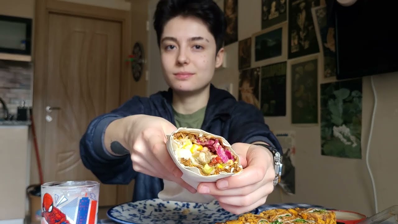 ÇİĞ KÖFTE İLE DRAMA QUEEN ASMR